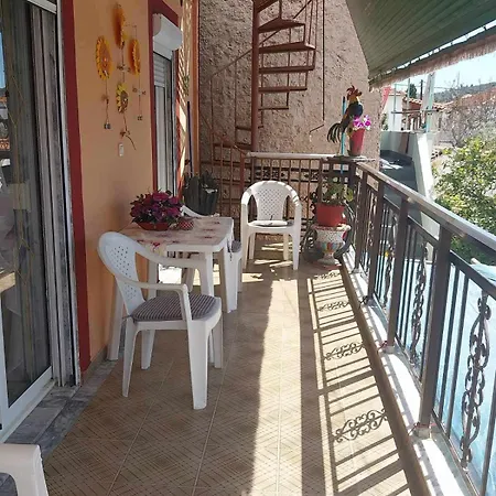 Apartman Lampiri *