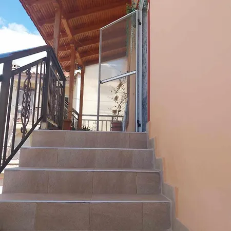 Apartman Lampiri Limenária